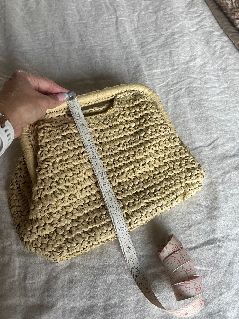 Abercrombie & Fitch Cream Woven Clutch - Picture 7 of 7